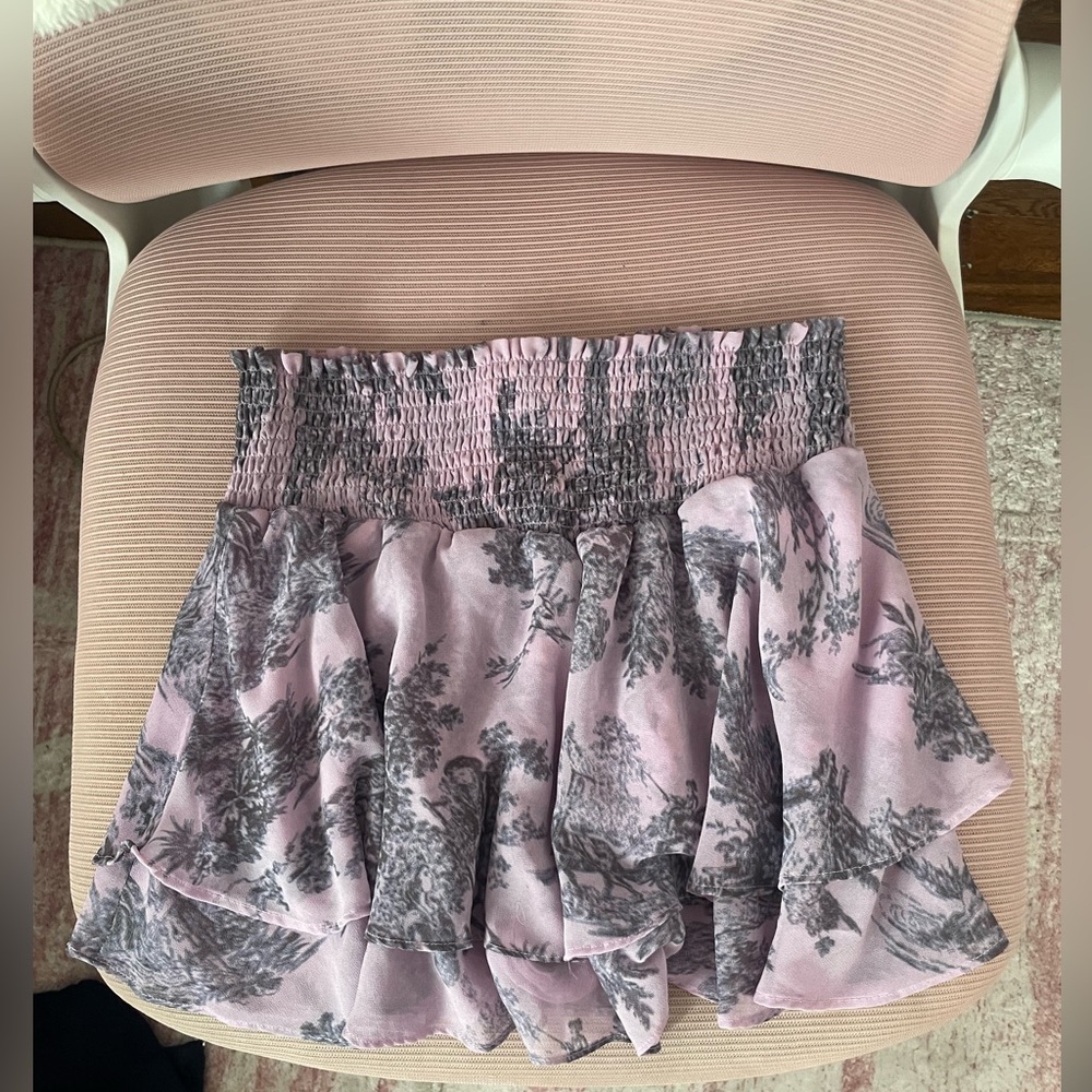 Flowy floral Mini Skirt with ruching